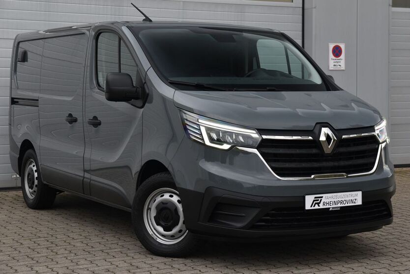 Renault Trafic 52.502 km 21.999 € Geldern 47608