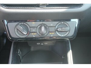 Skoda Fabia TSi DSG Alu LED Klima KameraSOFORT 10 km 22.990 &euro; Bonn 53225