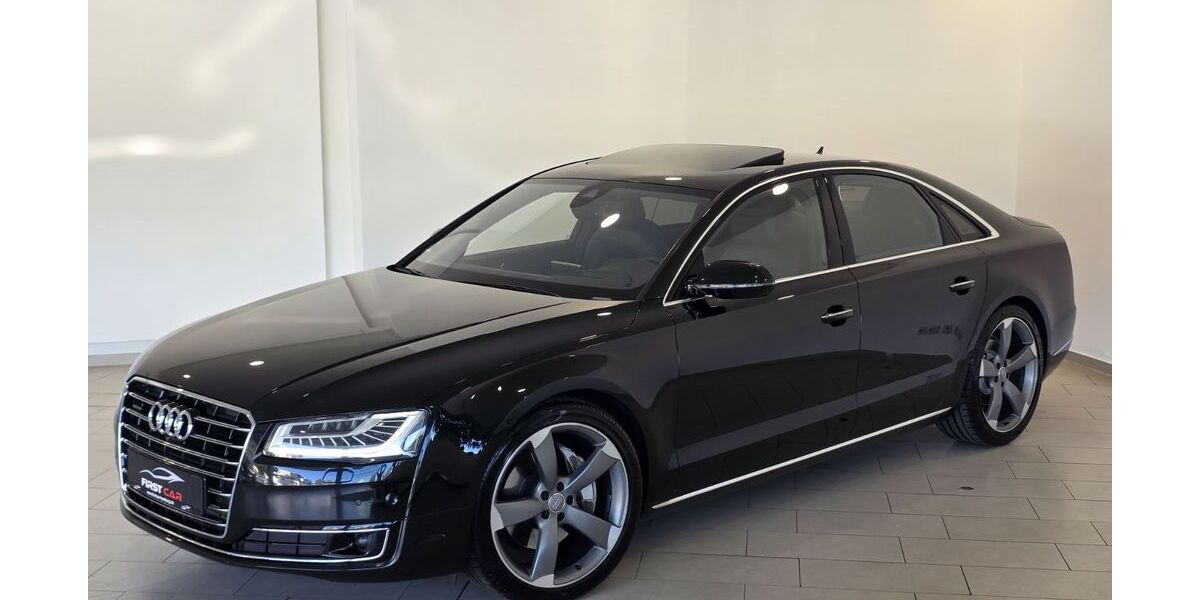 Audi A8 140.000 km 31.990 &euro; Hamburg 22043