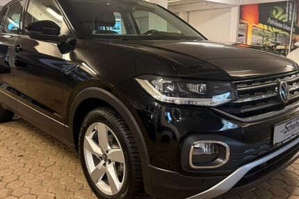 VW T-Cross 61.200 km 17.470 € Koblenz 56072