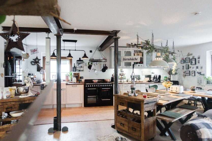 Wohnung zum Mieten in Heddesbach 1.450 € 140 m² 6 zimmer