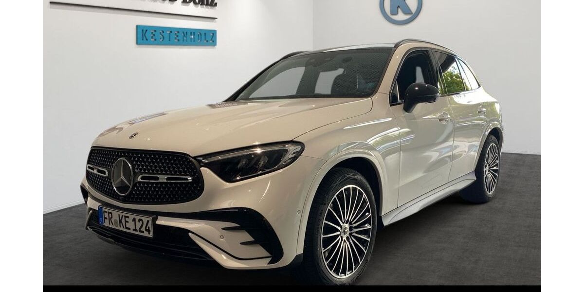 Mercedes-Benz GLC 220 28.900 km 62.550 &euro; Freiburg 79111