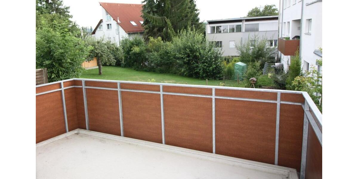 Hochparterre Radolfzell am Bodensee - 4 Zimmer, 104 m&sup2;, 1.400&euro; | Angebot:26341248