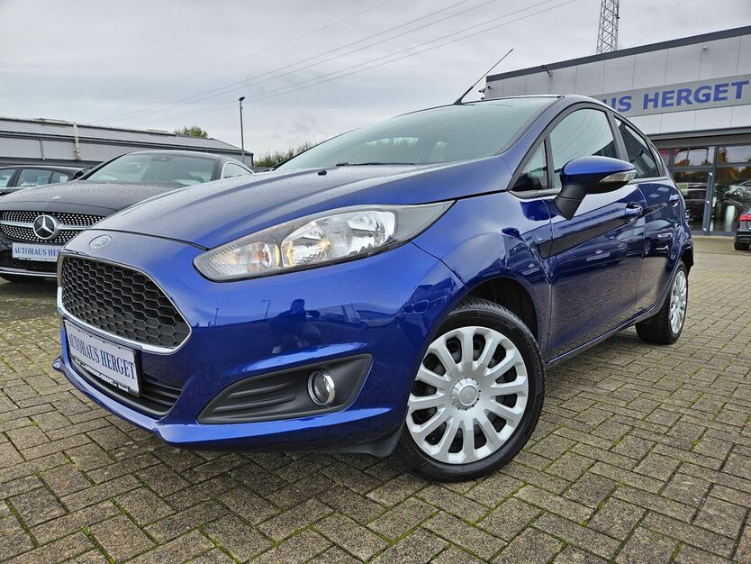 Ford Fiesta 49.000 km 9.990 € Bekond 54340