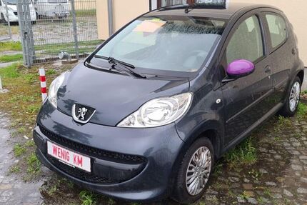 Peugeot 107 49.245 km 3.333 &euro; Nassenheide 16775