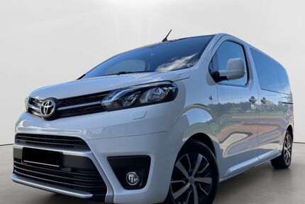 Toyota Proace (Verso) 54.100 km 29.990 &euro; Ruderting 94161