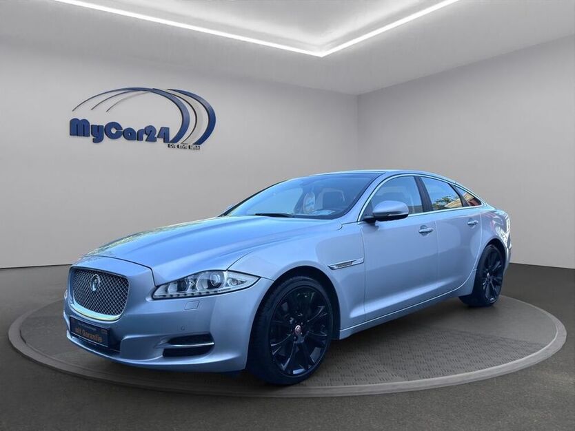 XJ