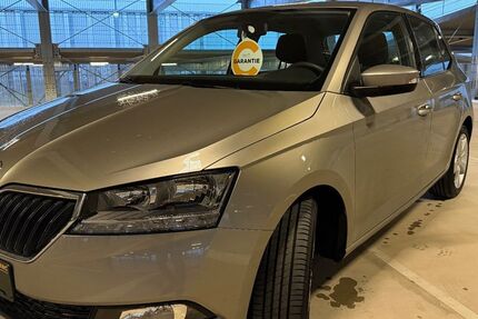 Skoda Fabia 50.000 km 10.990 € Würzburg 97082