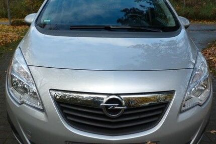 Opel Meriva 98.000 km 4.700 &euro; Tuttlingen 78532
