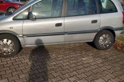 Opel Zafira 132.580 km 2.000 &euro; Mannheim 68309