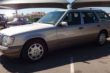 Mercedes-Benz 220 270.000 km 14.900 &euro; Gablingen 86456