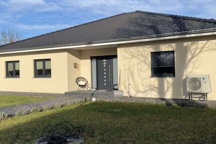 Haus Bernburg - 4 Zimmer, 185 m&sup2;, 470.000&euro; | Angebot:25238563