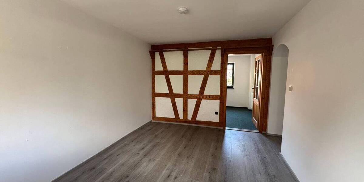 Einfamilienhaus Mitteleschenbach - 6 Zimmer, 160 m&sup2;, 289.000&euro; | Angebot:25680265