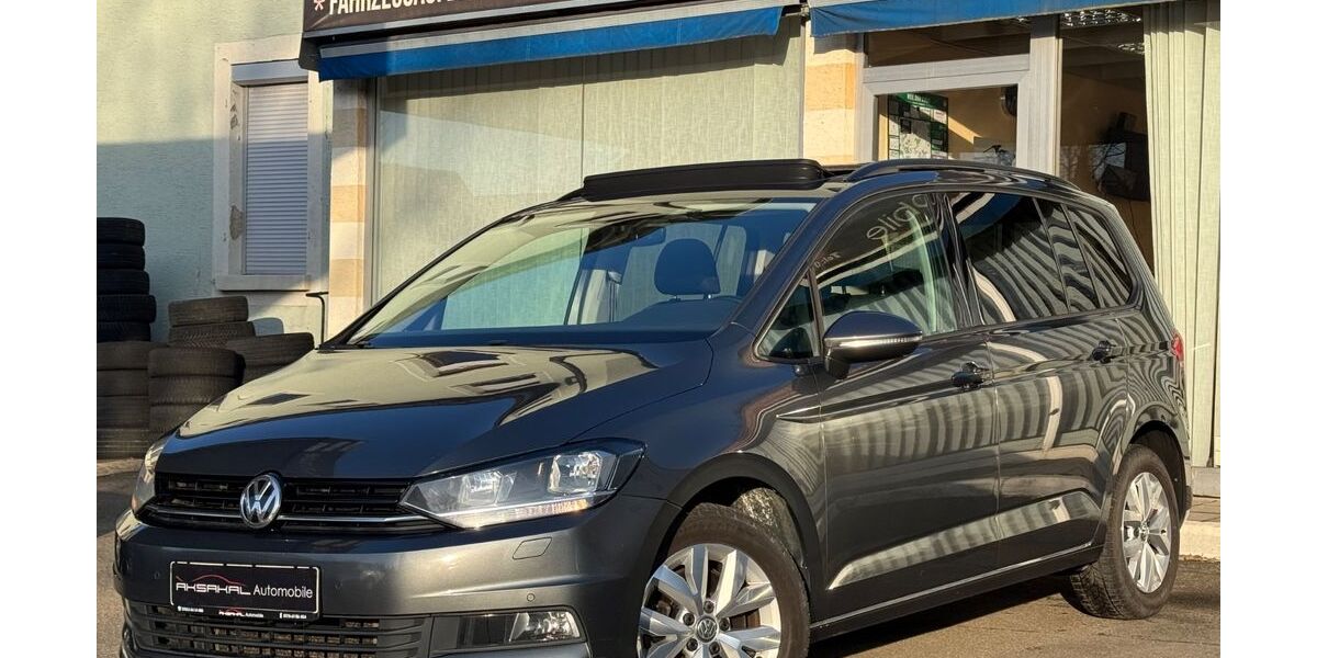 VW Touran 180.000 km 15.980 &euro; Weil der Stadt 71263