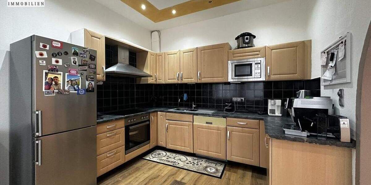 Etagenwohnung Hof Innenstadt - 4 Zimmer, 114 m&sup2;, 139.000&euro; | Angebot:25768147