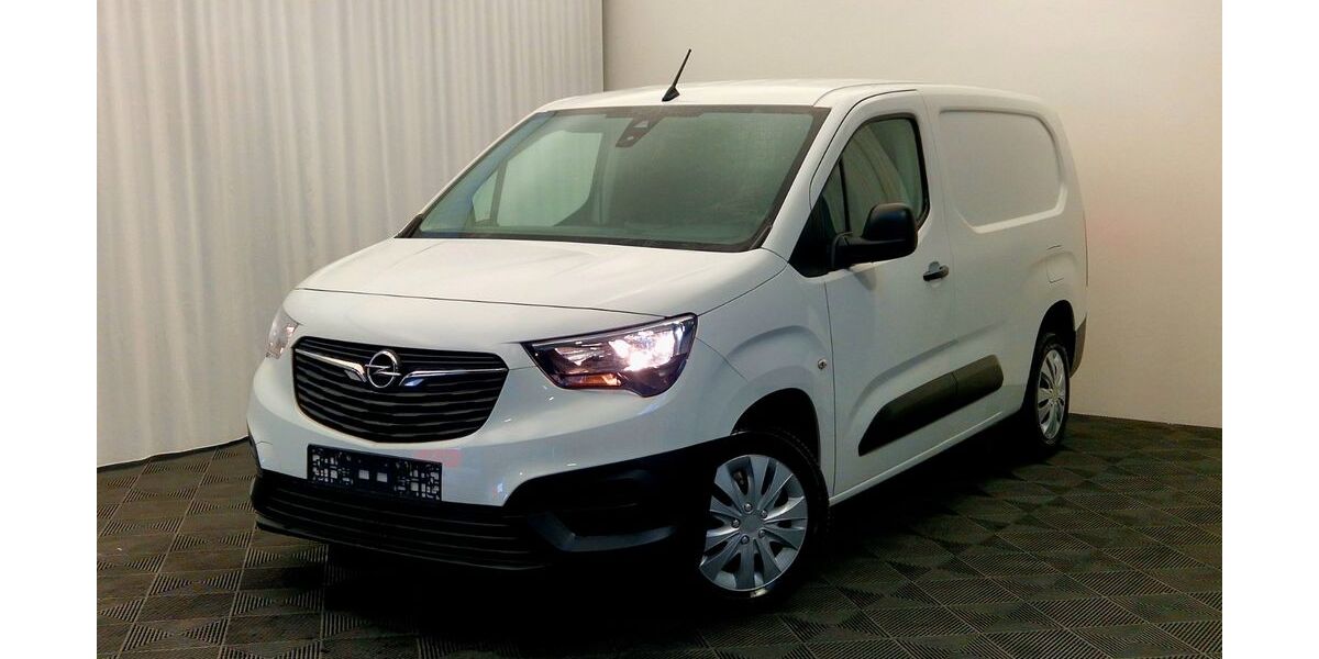 Opel Combo 20.000 km 16.900 &euro; Bad Lippspringe 33175