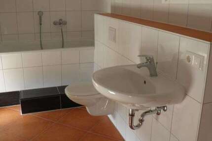 Wohnung Olbernhau Niederneuschönberg - 2 Zimmer, 53 m&sup2;, 300&euro; | Angebot:23518365