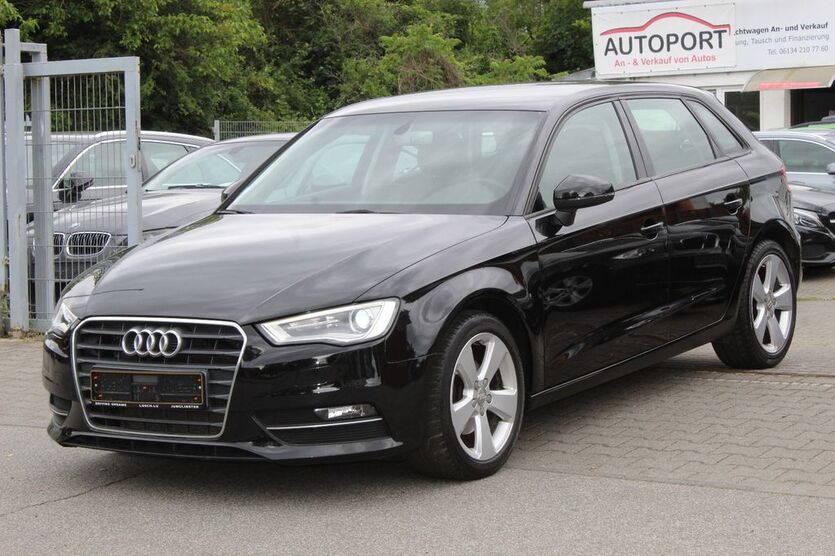 Audi A3 170.000 km 14.990 € Mainz-Kastel 55252