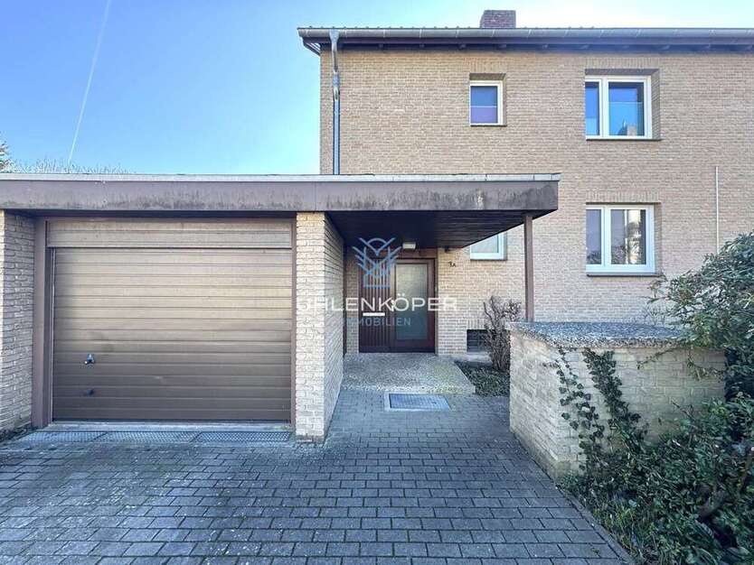 Haus zum Kaufen in Uelzen 375.000 € 202 m²