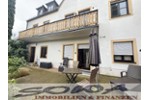 Ein Haus mit Geschichte - Mehrfamilienhaus mit 5 Wohneinheiten, zwei Garagen und Garten in zentraler Lage in Neuburg - Ein Objekt von Ihrem Immobilienpartner SOWA Immobilien und Finanzen - Mehrfamilienhaus, Wohnhaus Neuburg an der Donau | Angebot:26299734