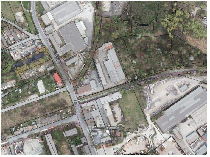 Gewerbeobjekt Eisenberg - 9 Zimmer, 440 m&sup2;, 2.420&euro; | Angebot:24250257