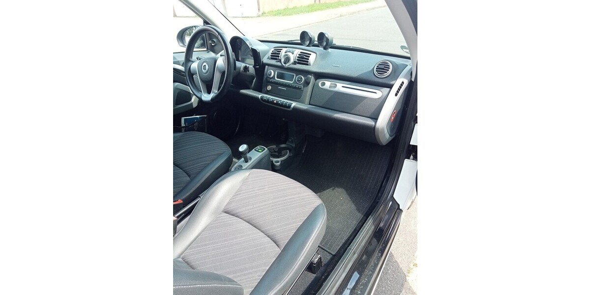 Smart Fortwo Cabrio 95.000 km 4.799 € Halstenbek 25469