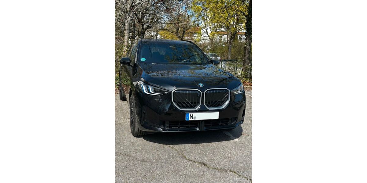 BMW X3 8.400 km 56.700 &euro; München 80638