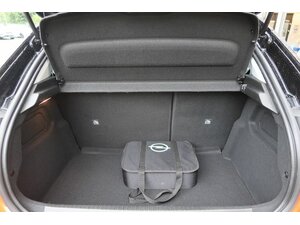 Opel Corsa F e Edition 26.750 km 13.990 &euro; Bad Endbach 35080