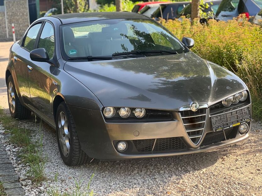 Alfa Romeo 159 267.000 km 1.500 € Allershausen 85391