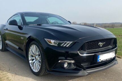Ford Mustang 53.000 km 37.800 &euro; Rheine 48431