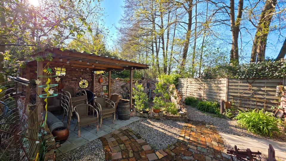 Bauernhaus, Landhaus Weener - 5 Zimmer, 255 m&sup2;, 418.000&euro; | Angebot:26889491