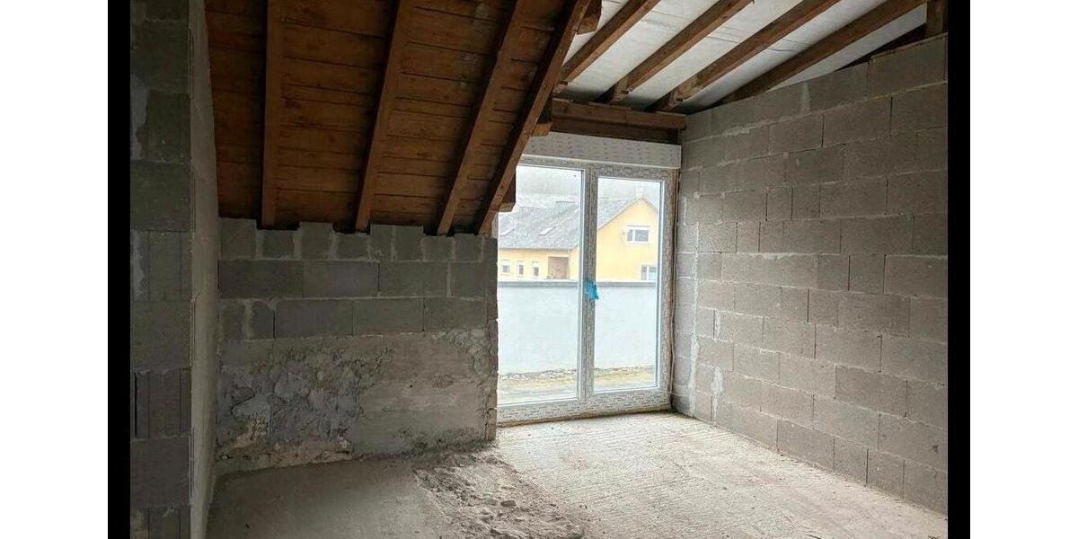Mehrfamilienhaus, Wohnhaus Echternacherbrück - 6 Zimmer, 207 m&sup2;, 285.000&euro; | Angebot:26222783
