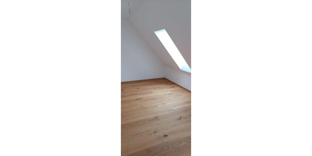 Etagenwohnung Oettingen in Bayern - 2.5 Zimmer, 89 m&sup2;, 1.100&euro; | Angebot:24877172