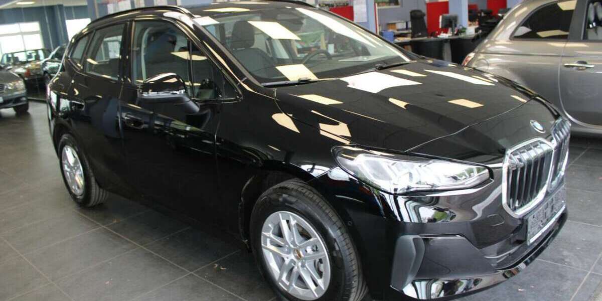 BMW 216 4.479 km 25.980 &euro; Euskirchen-Flamersheim 53881