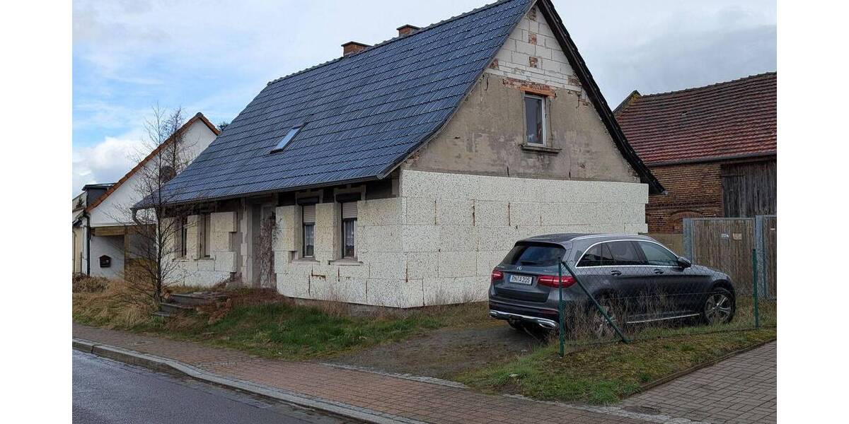 Einfamilienhaus Schlagenthin Schlagenthin - 4 Zimmer, 100 m&sup2;, 65.000&euro; | Angebot:26154526