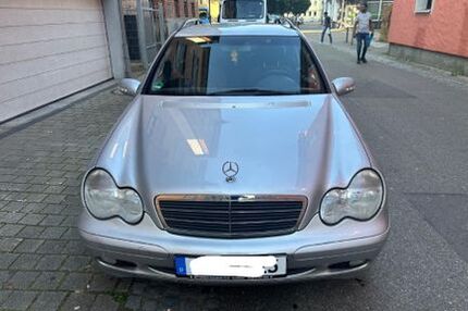 Mercedes C 220
