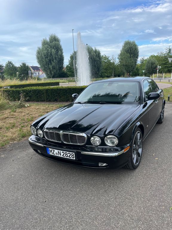 XJ6
