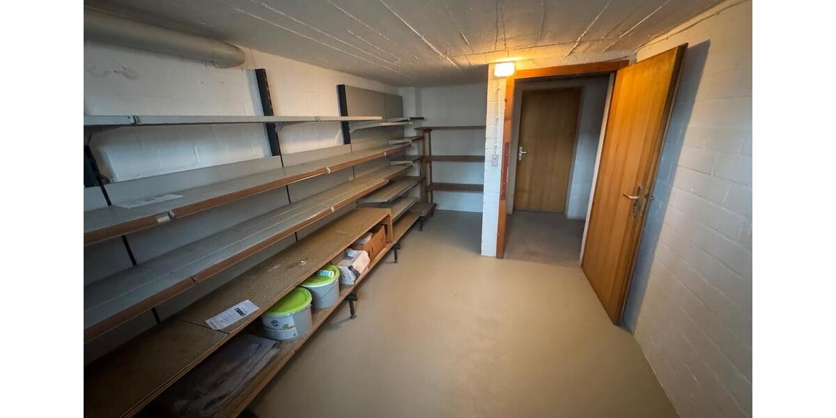 Hochparterre Höxter - 2 Zimmer, 80 m&sup2;, 660&euro; | Angebot:25149990