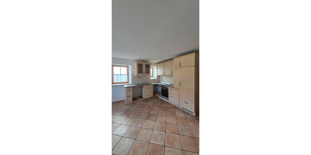 Bauernhaus, Landhaus Pähl - 8 Zimmer, 200 m&sup2;, 2.190&euro; | Angebot:26383332