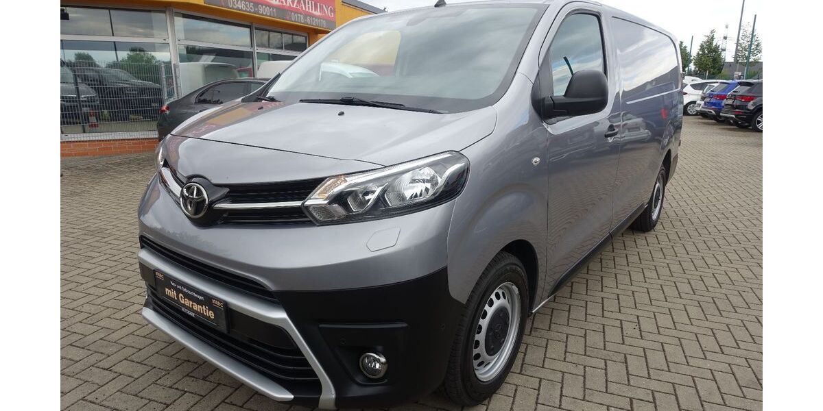 Toyota Proace (Verso) 191.312 km 16.950 &euro; Bad Lauchstädt 06246