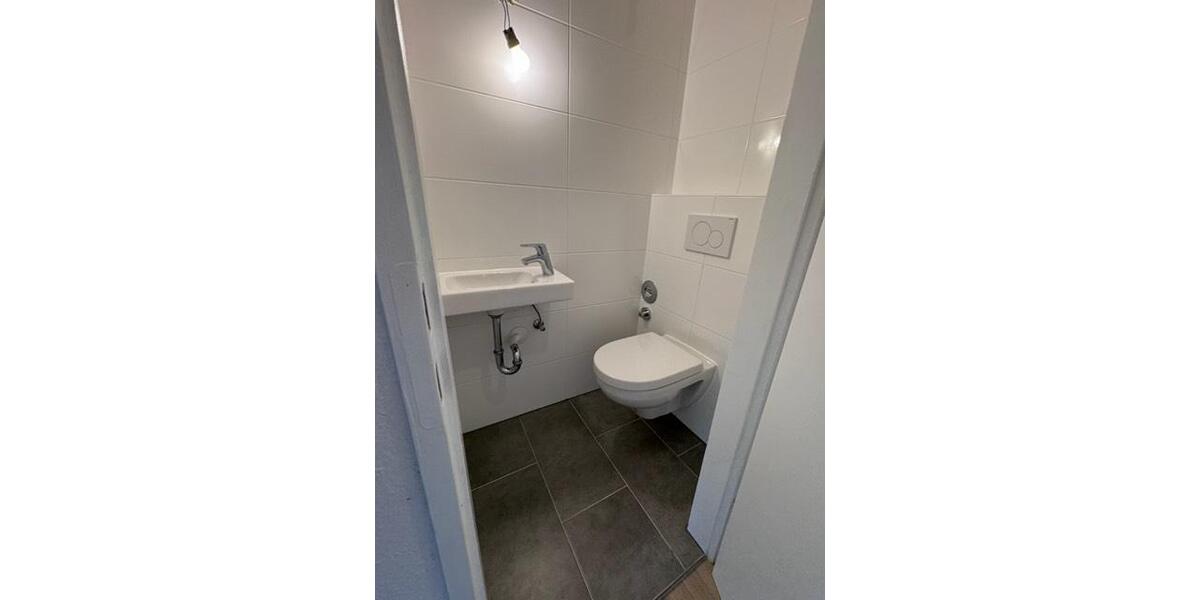 Etagenwohnung Estenfeld - 3 Zimmer, 75 m&sup2;, 960&euro; | Angebot:26706064