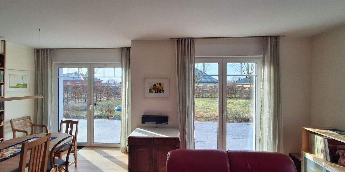 Einfamilienhaus Neuruppin - 5 Zimmer, 170 m&sup2;, 1.600&euro; | Angebot:25819994