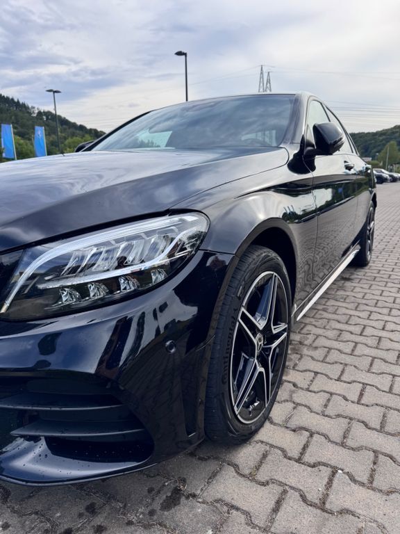 C 300
