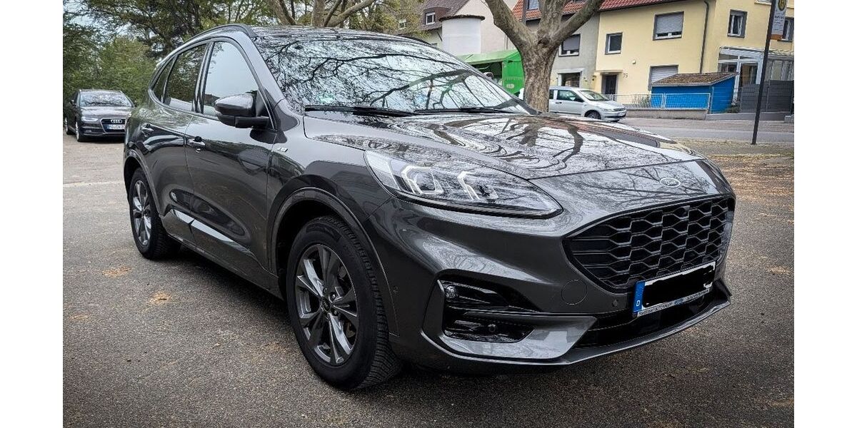 Ford Kuga 75.500 km 17.700 &euro; Mannheim 68309