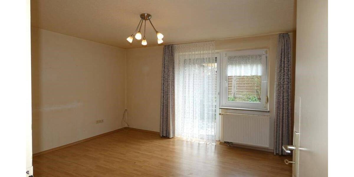 Doppelhaushälfte Vohenstrauß - 5 Zimmer, 102 m&sup2;, 145.000&euro; | Angebot:26912697