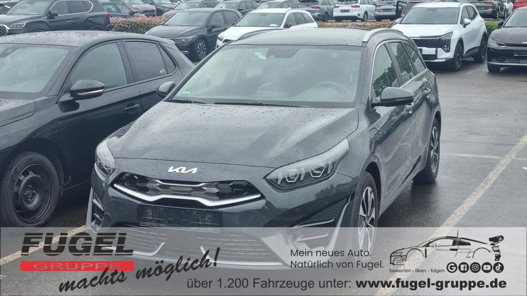 Kia ceed Sportswagon 30.200 km 19.699 &euro; Oberlungwitz 09353