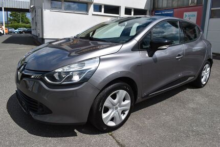 Renault Clio 143.000 km 6.500 &euro; Neustadt bei Coburg 96465
