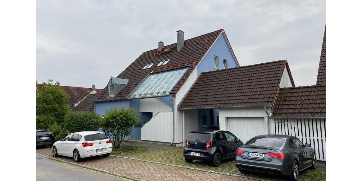 Etagenwohnung Maxhütte-Haidhof Haidhof - 3 Zimmer, 80 m&sup2;, 274.000&euro; | Angebot:25539945