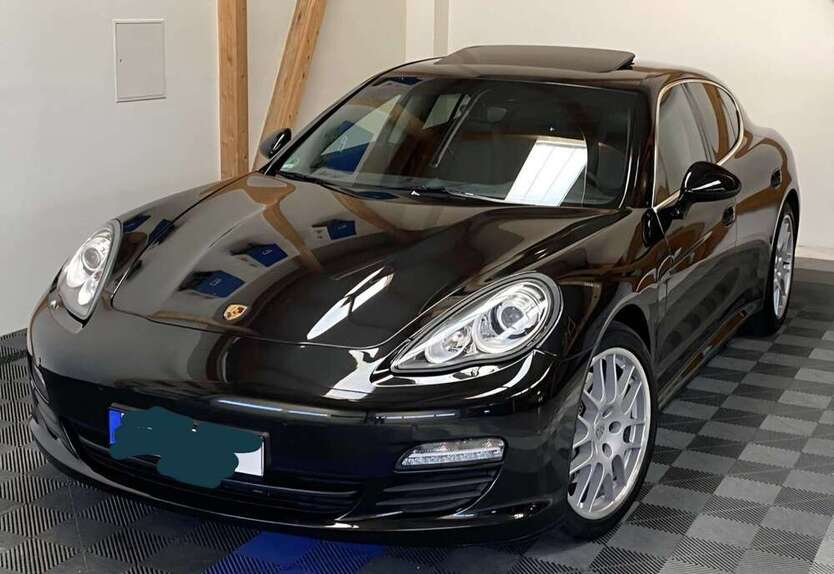 Porsche Panamera 162.000 km 24.999 € Bad Rappenau 74906