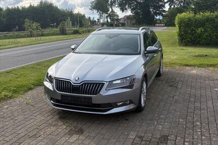 Skoda Superb 215.000 km 12.500 &euro; Visbek 49429